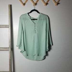 NWT TORRID WOMEN'S MINT GREEN BLOUSE SIZE 00 M/L (PLEASE READ FULL DESCRIPTION)